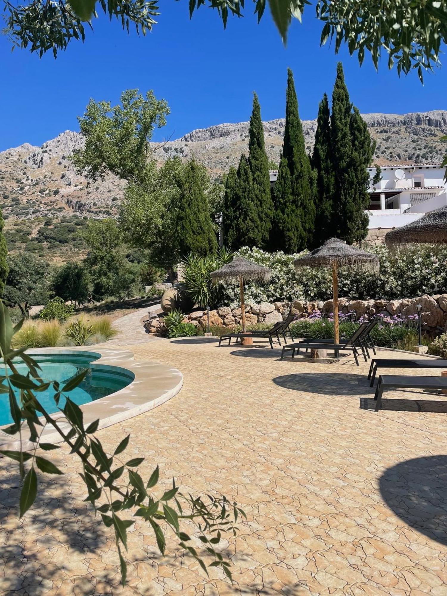 Cortijo Rancho Verde Colmenar Buitenkant foto